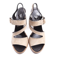 Sandalia Velcro