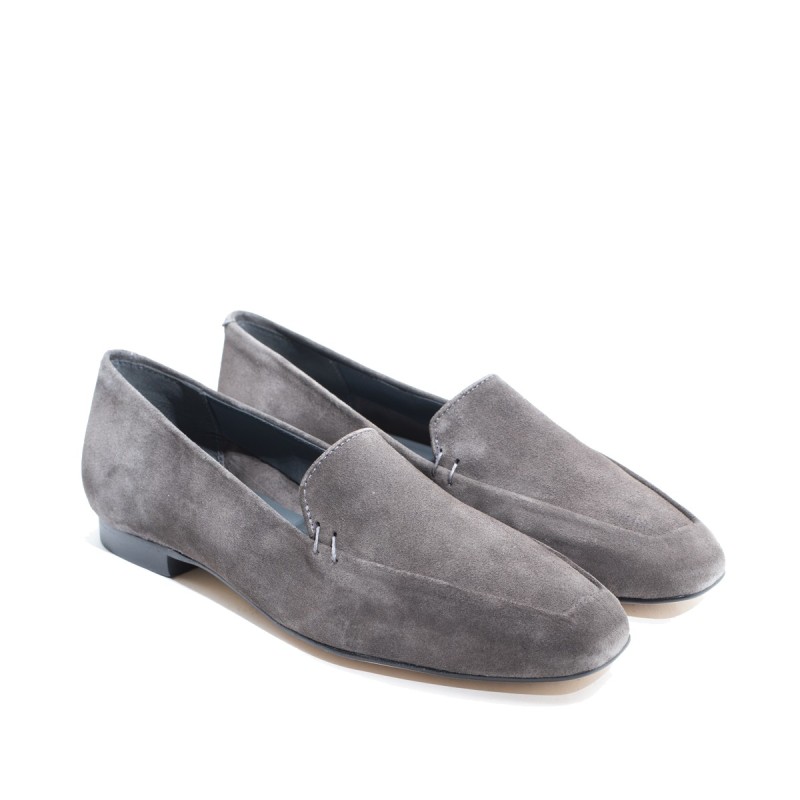 Plain Loafer Plain Loafer