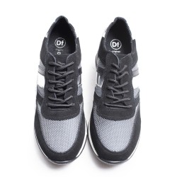 Deportivo Negro y Gris