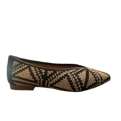 Black Beige Crochet Flat Pump