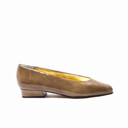 Patent Leather Heel Shoes